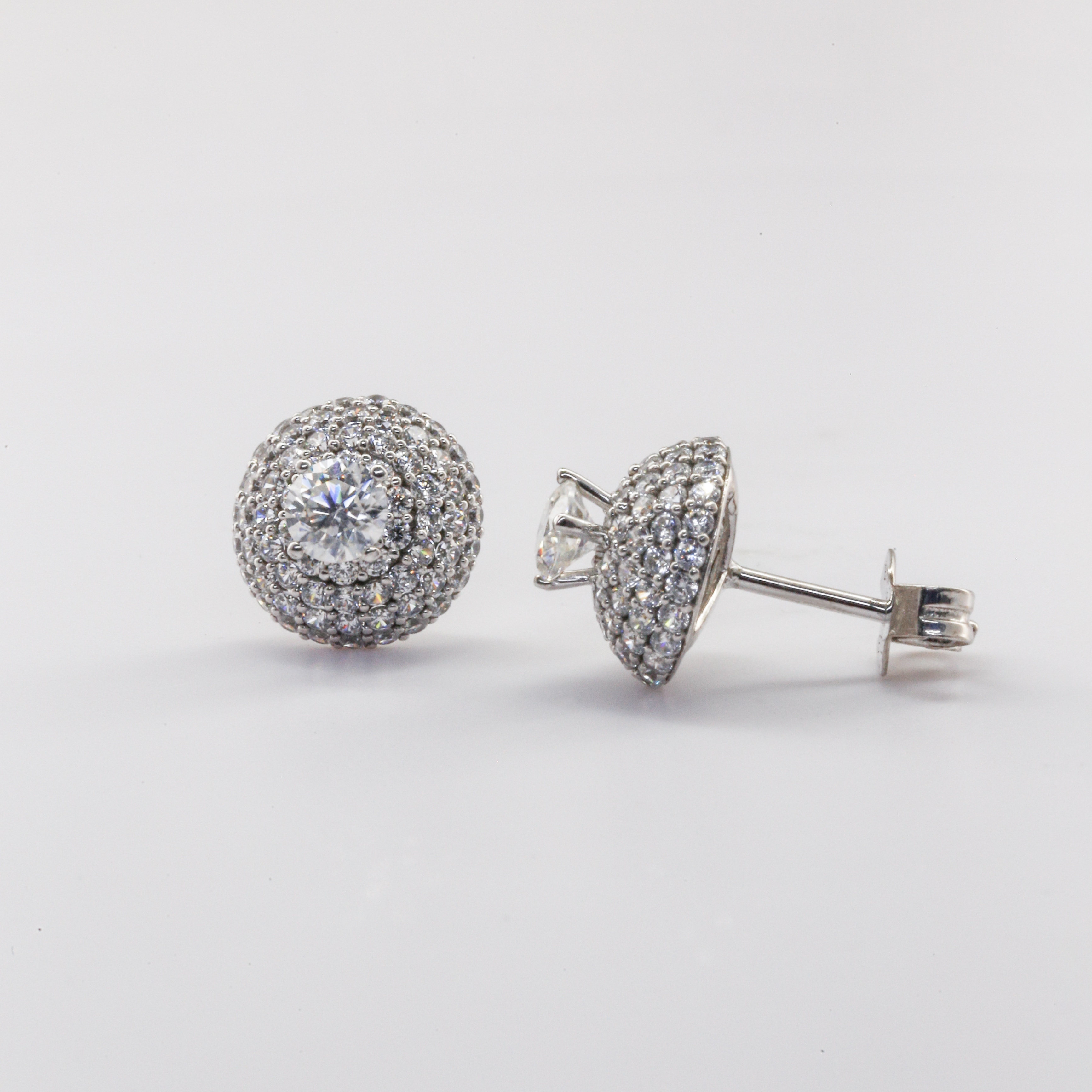 Bông tai Bạch kim Platinum 10% nụ thiết kế hình vương miện đính đá moissanite BN JEWELRY | đá 4.0 ly - BDY2415_PTE
