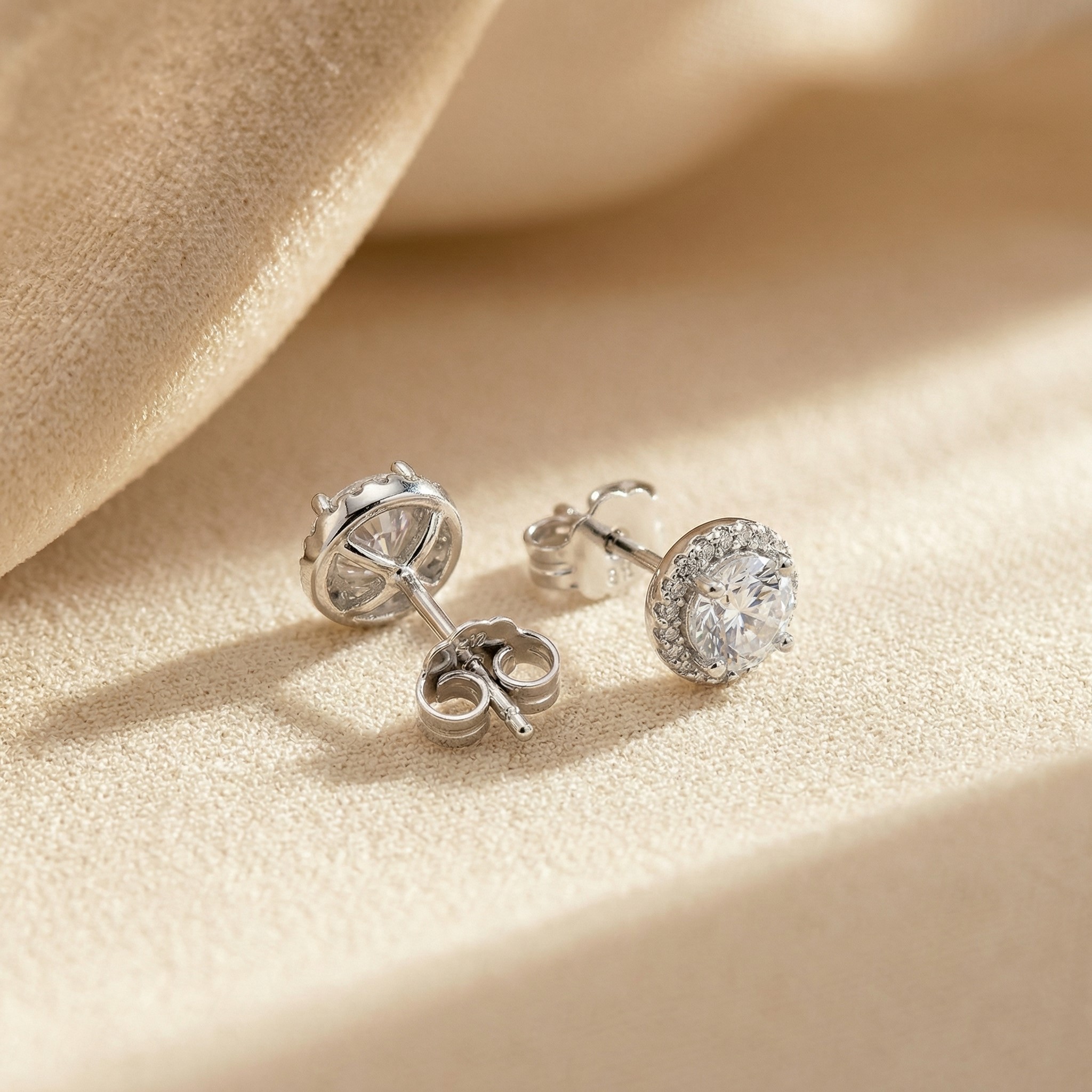 Bông tai Platinum thiết kế Halo đính đá tròn lấp lánh BN JEWELRY _ BDY2008_PT