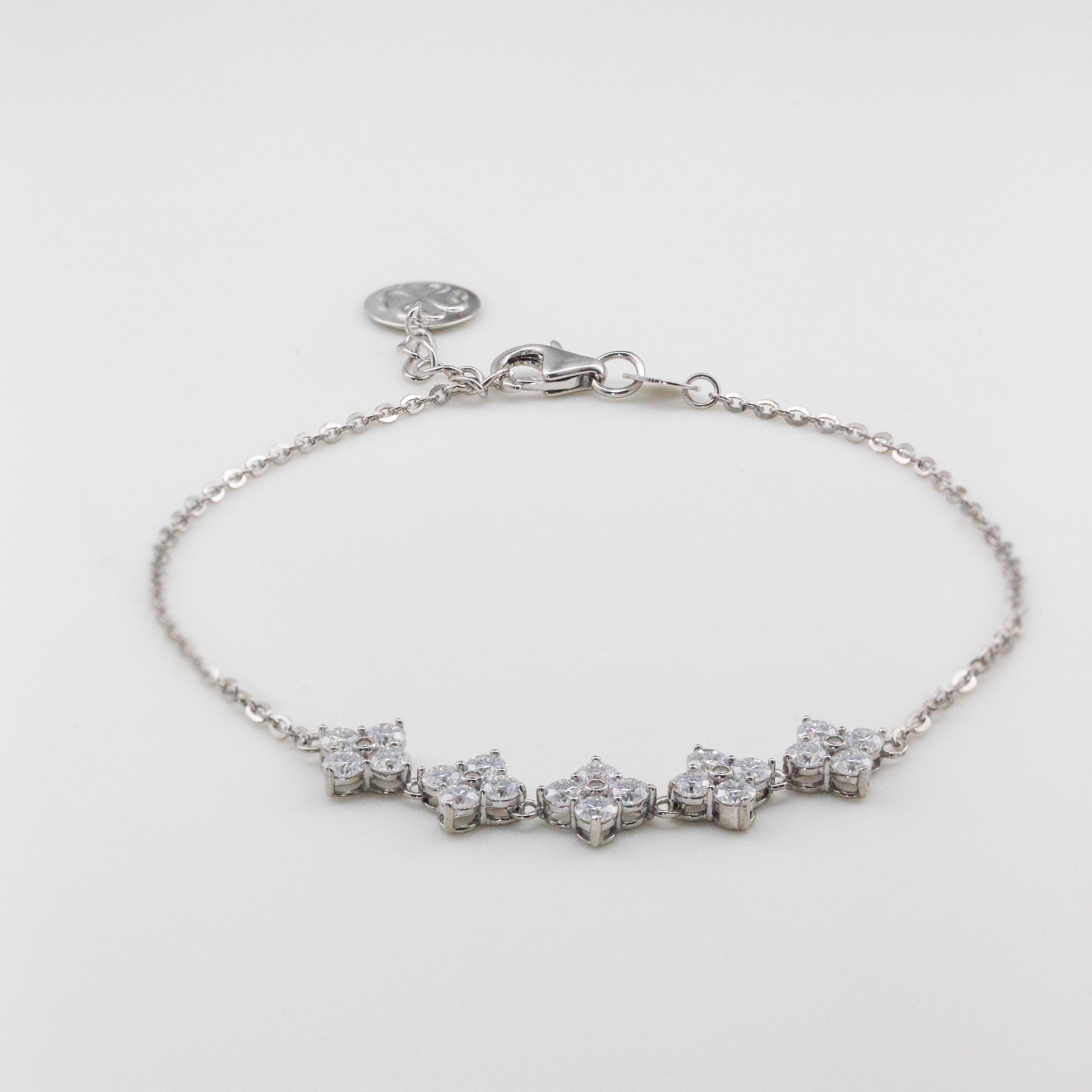 Lắc tay Bạch kim Platinum thiết kế ngũ hoa Bloom đính đá BN JEWELRY - LTY1576_PT