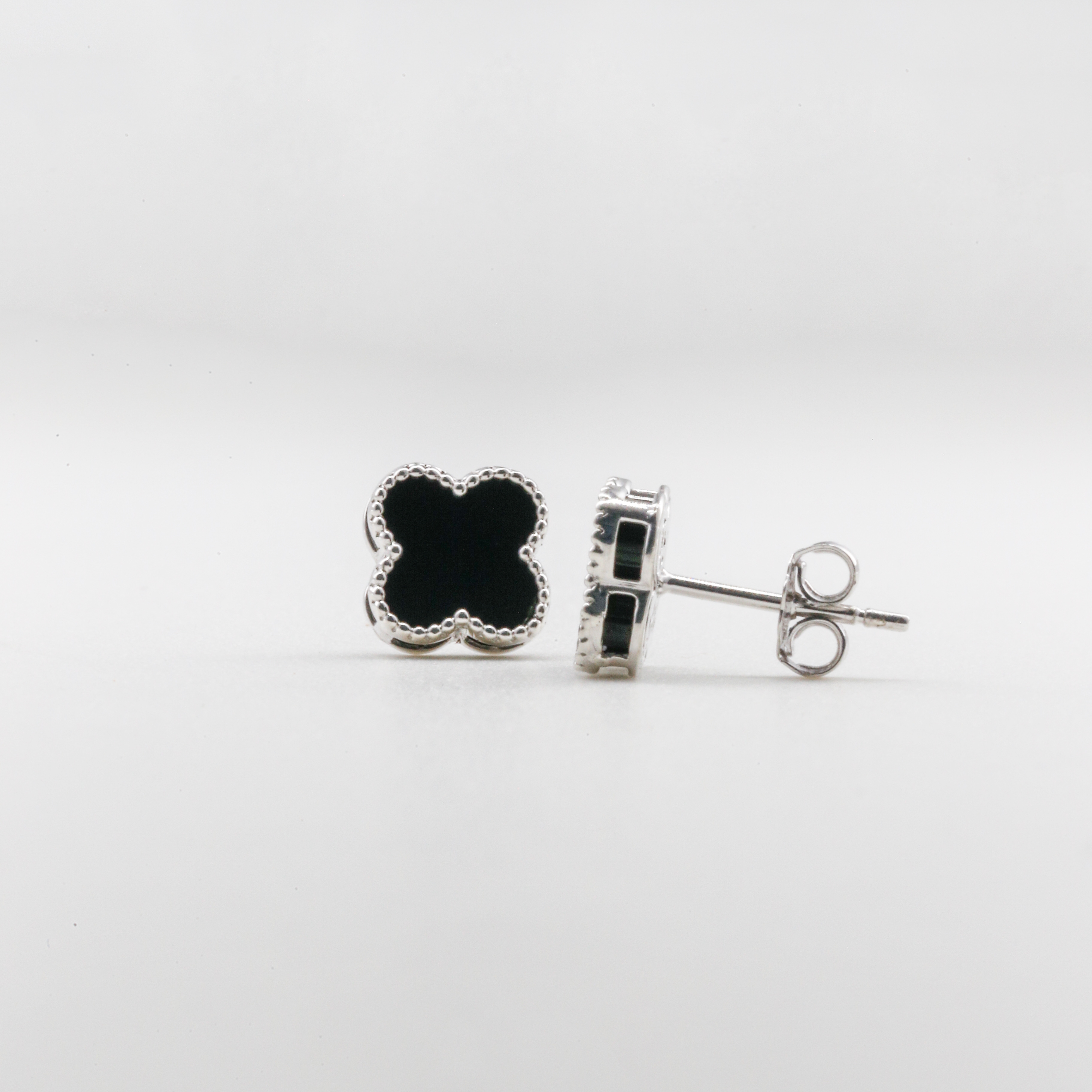 Bông tai Bạch Kim Platinum cỏ 4 lá đá đen viền bi BN JEWELRY | bản 8 ly - BDY2428_PT