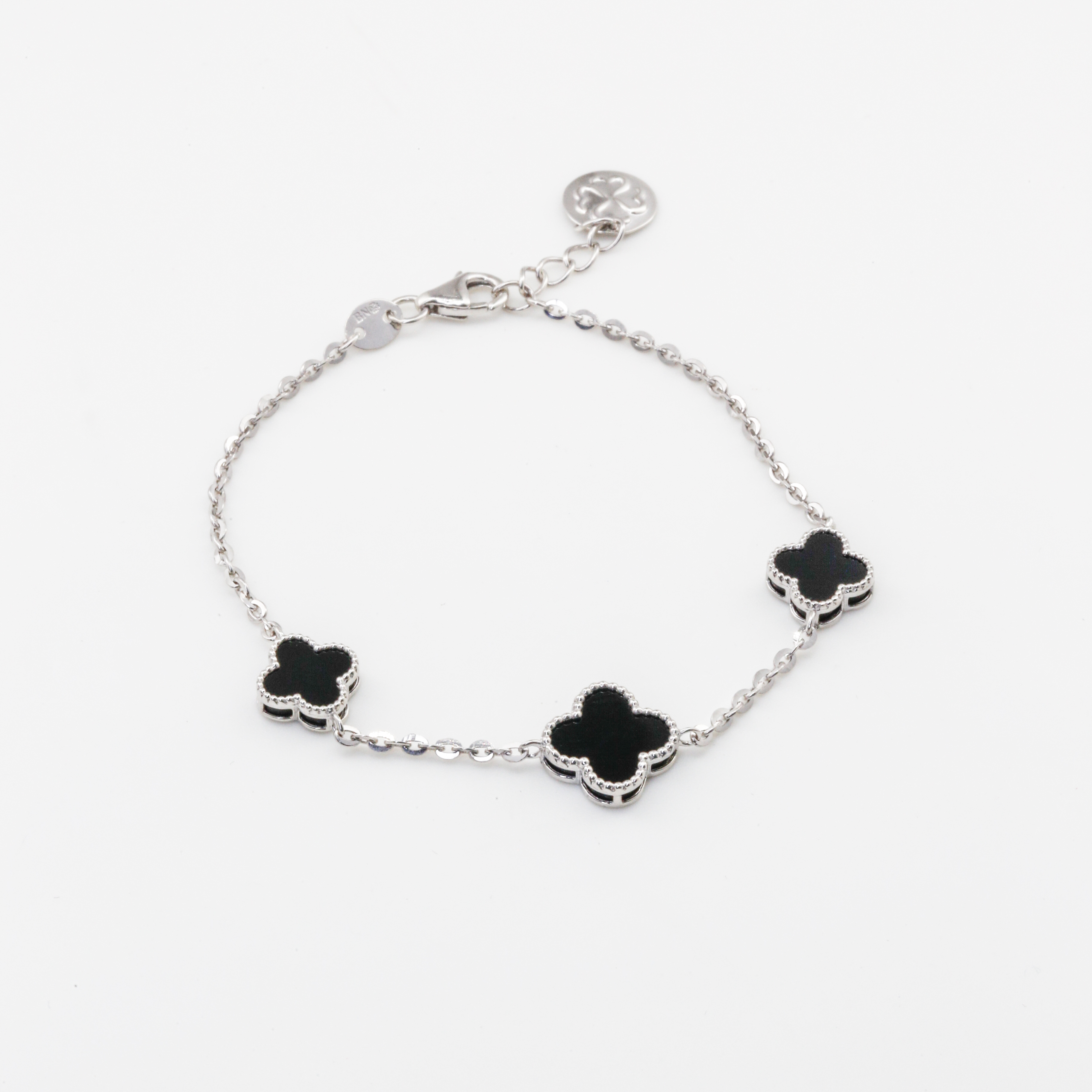 Lắc tay Bạch kim Platinum cỏ 4 lá đá đen viền bi phối 3 Charm BN JEWELRY | bản 10 ly & 8 ly - LTY1914_PT