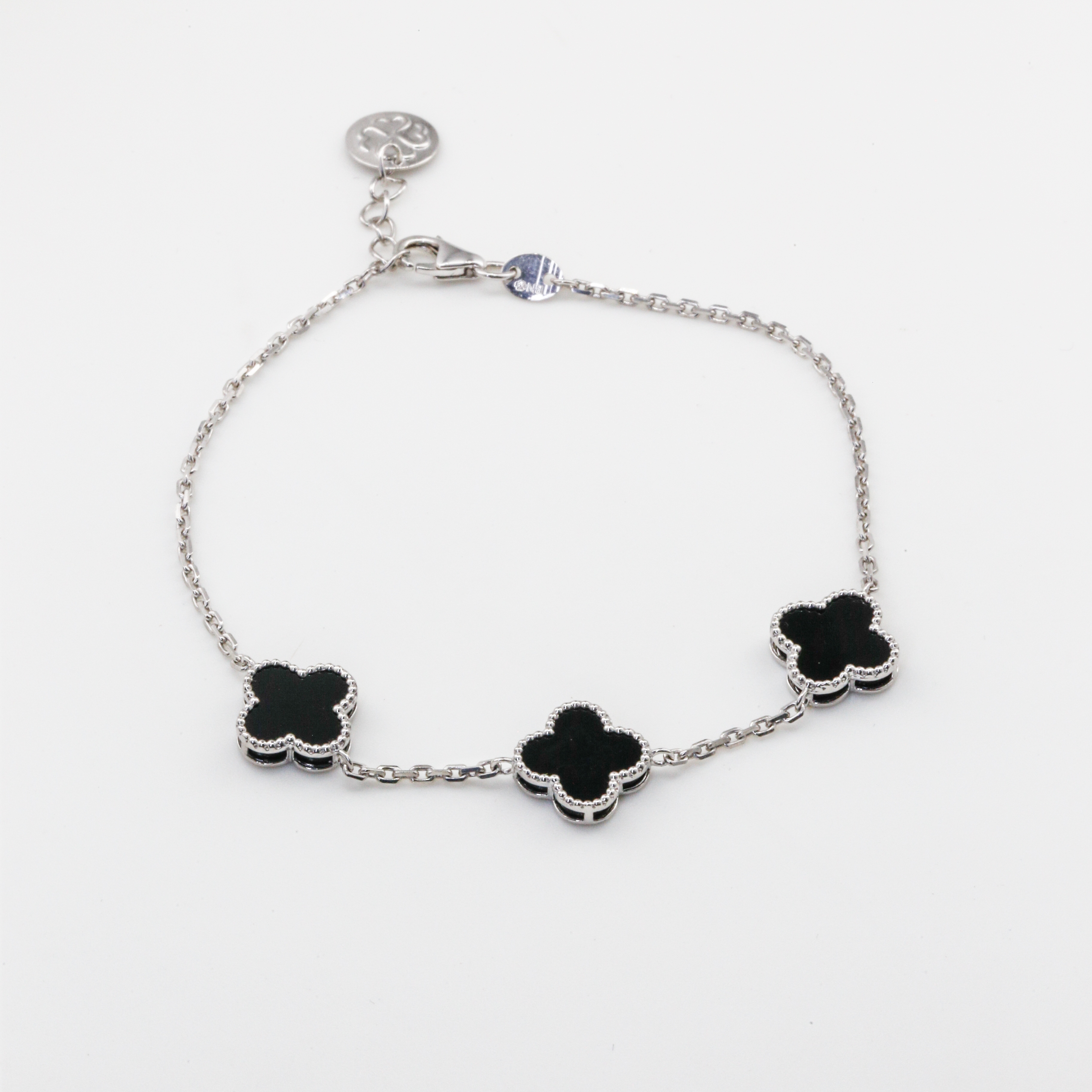 Lắc tay Bạch kim Platinum cỏ 4 lá đá đen viền bi 3 Charm BN JEWELRY | bản 10 ly - LTY1906_PT