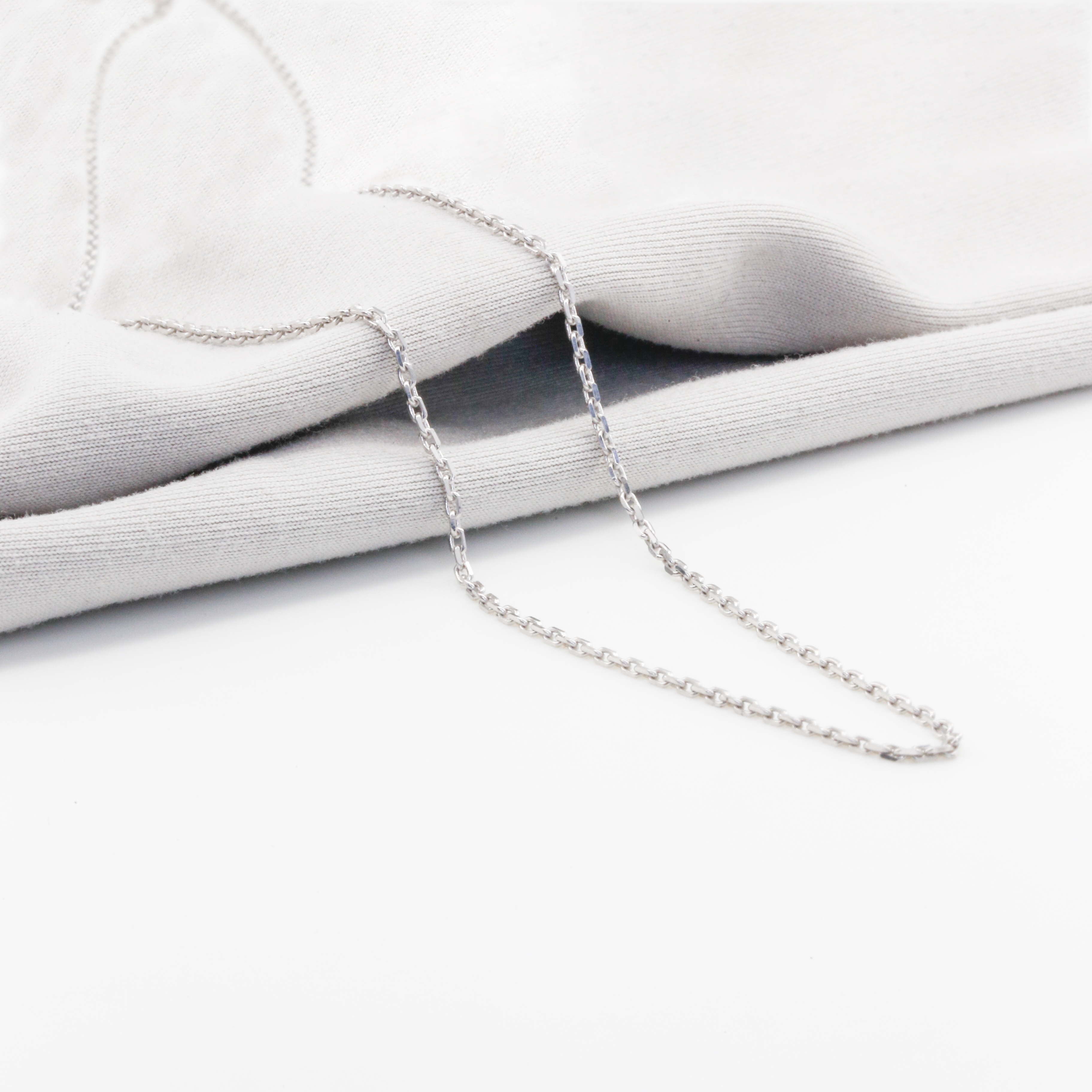 Dây chuyền Bạch kim Platinum 10% mắt khế mini BN JEWELRY | bản 4 zem - FK40C_HQ_PT