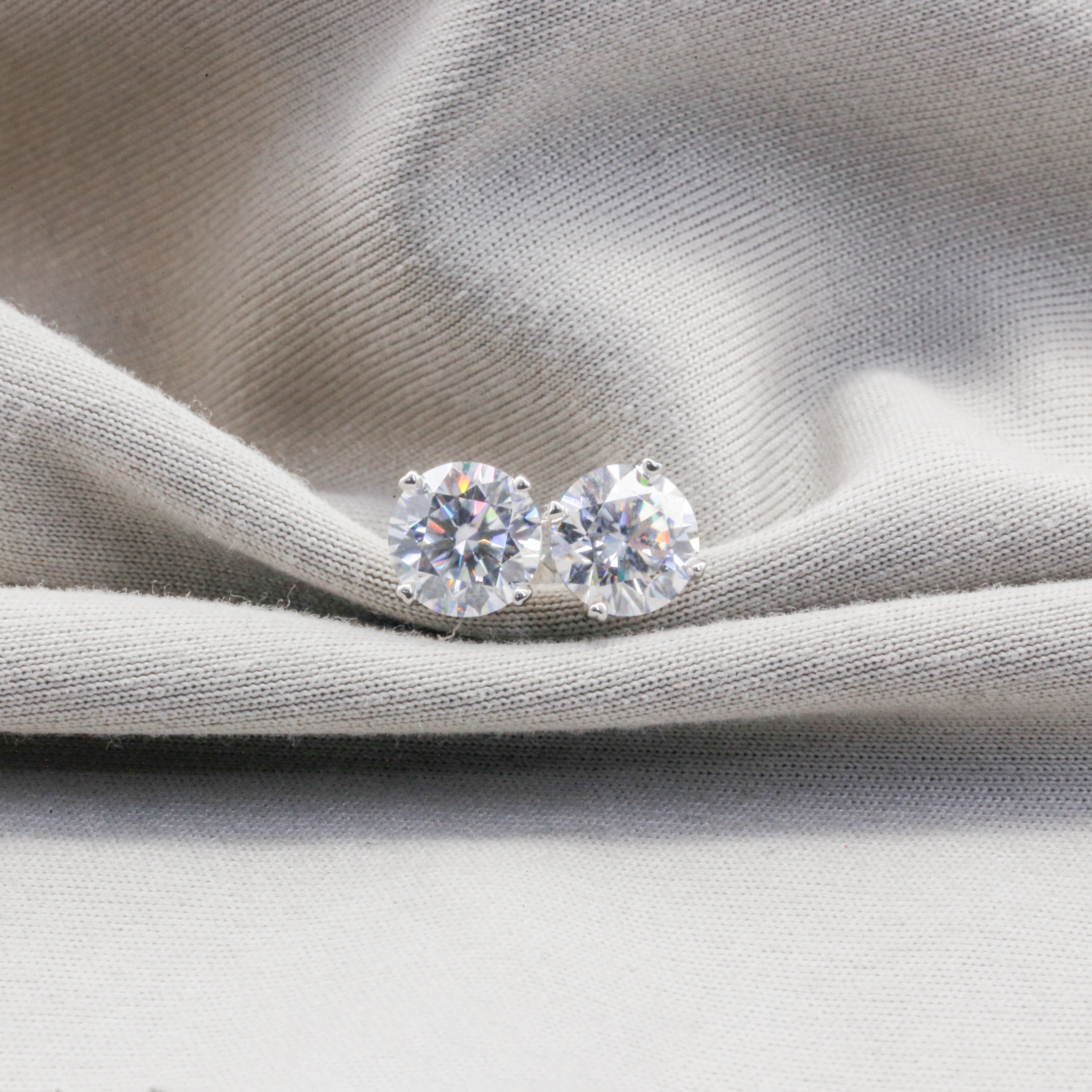 Bông tai Bạch kim Platinum 10% Solitaire nụ đá moissanite BN JEWELRY | đá 6.0 ly - BDY2071_PT
