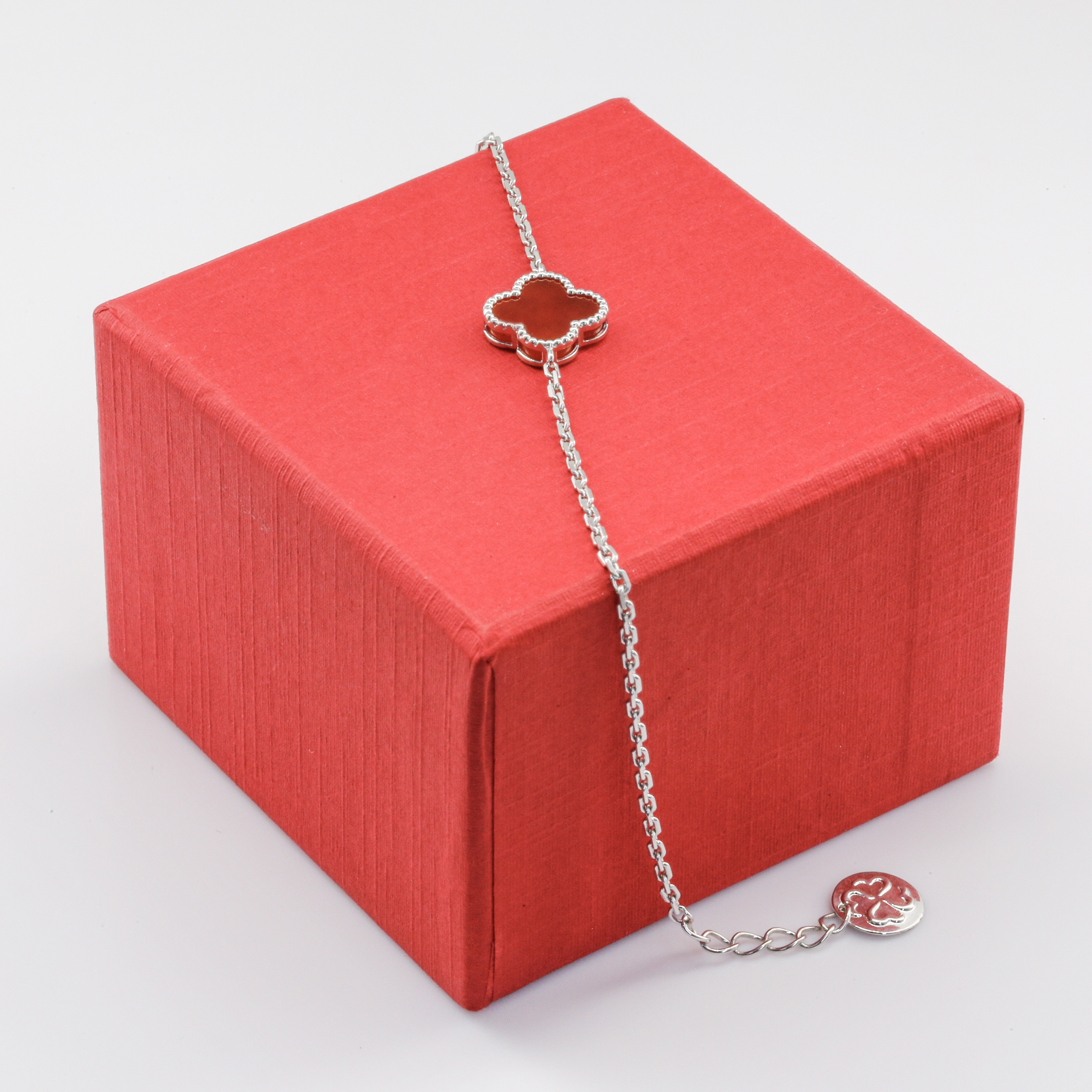 Lắc tay Bạch kim Platinum 10% cỏ 4 lá viền bi đá đỏ BN JEWELRY | bản 10 ly - LTY1875_PT