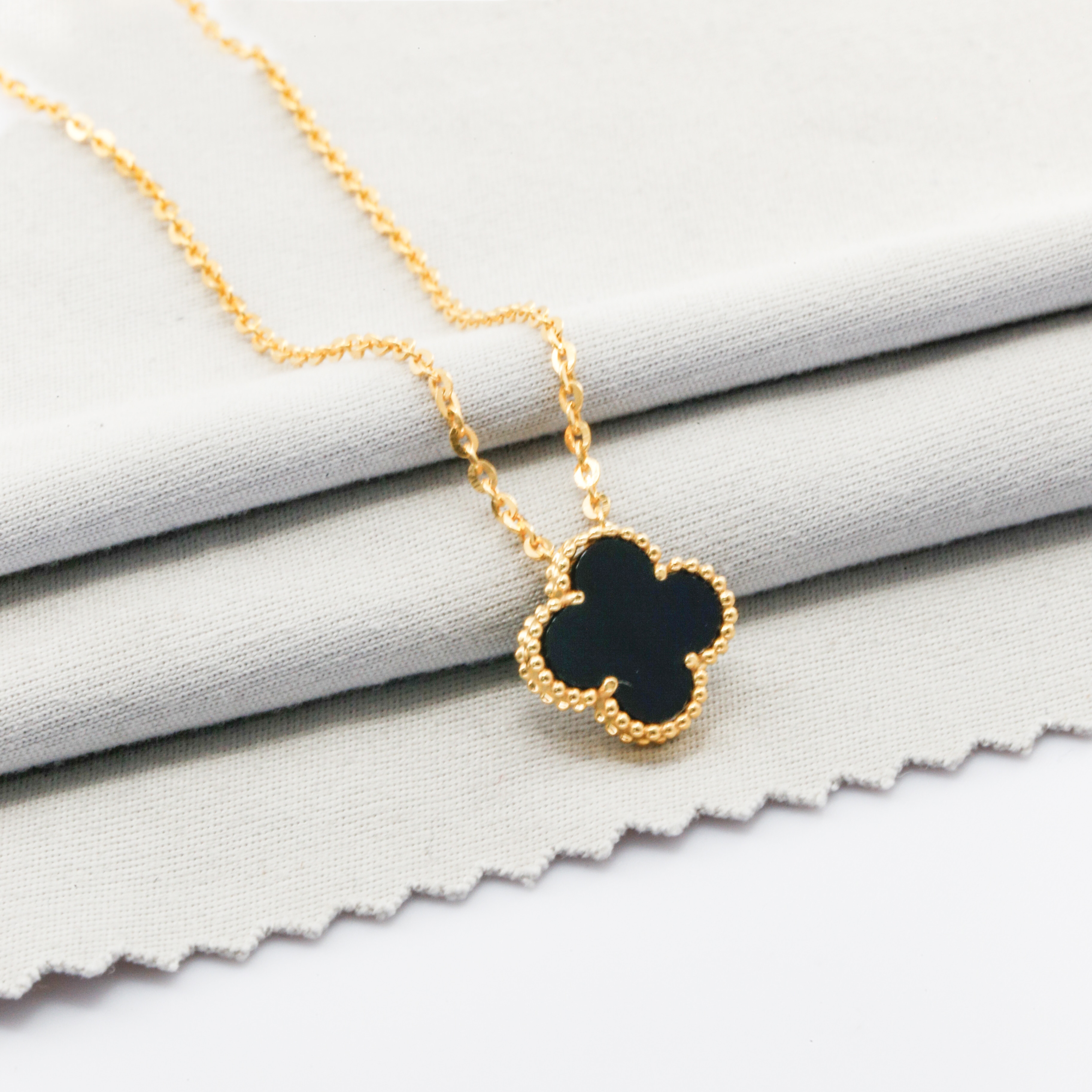 Dây chuyền Bạch kim Platinum 7% mặt cỏ 4 lá viền bi BN JEWELRY | bản 10 ly - DKY2540_K_PT_V