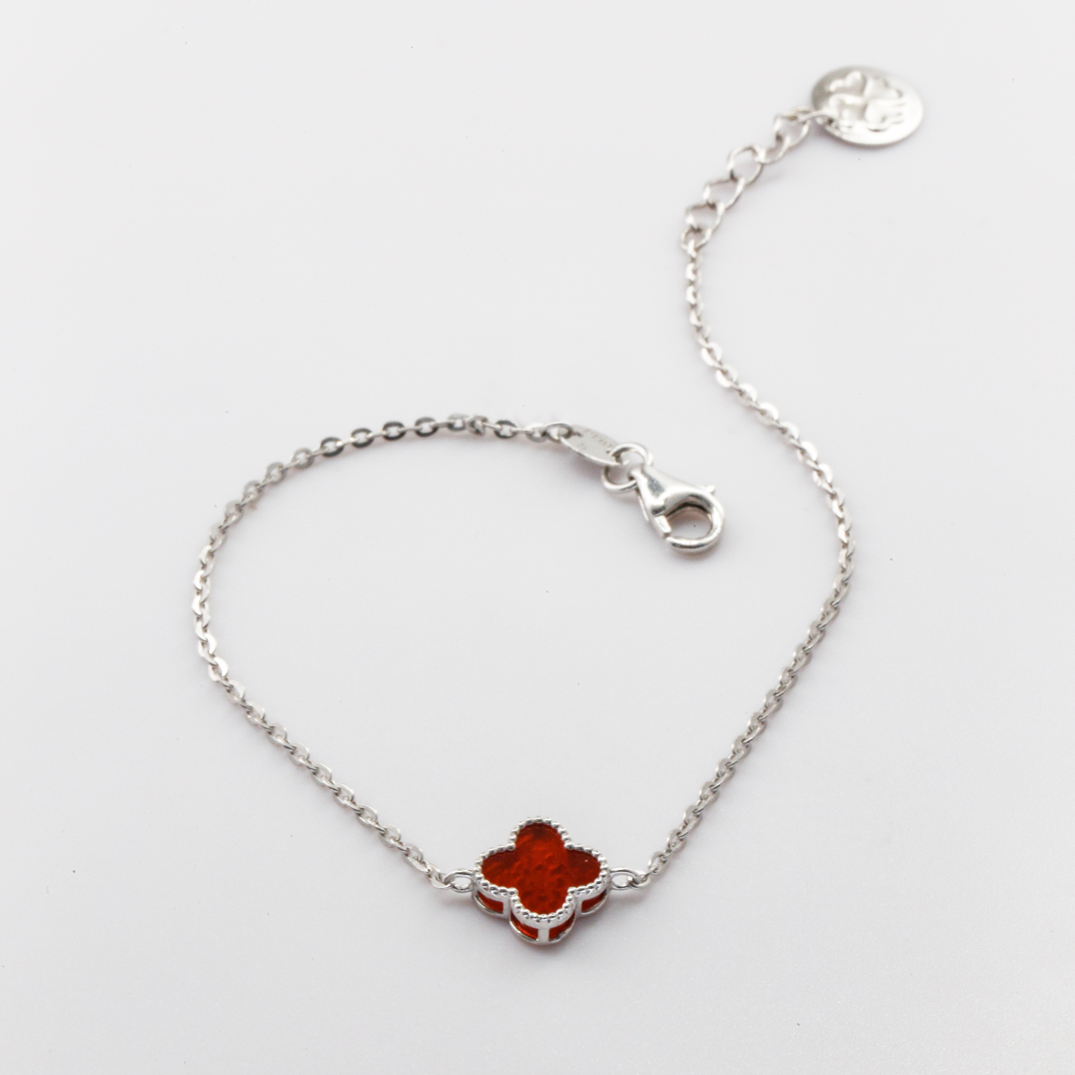 Lắc tay Bạch kim Platinum 10% charm cỏ 4 lá đỏ viền bi BN JEWELRY | bản 8.0 ly - LTY1874_PT