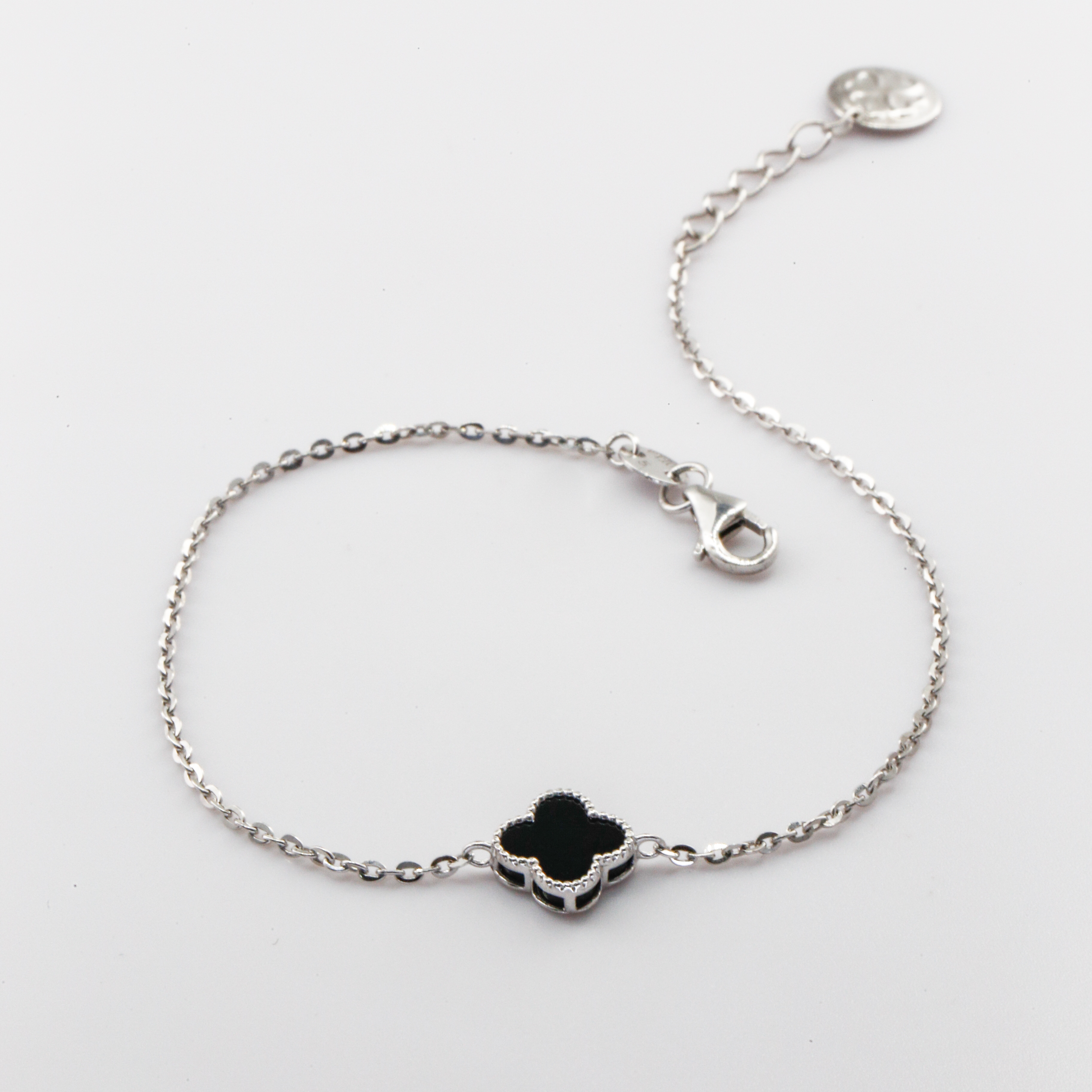 Lắc tay Bạch kim Platinum 10% charm cỏ 4 lá đen viền bi BN JEWELRY | bản 8.0 ly - LTY1916_PT