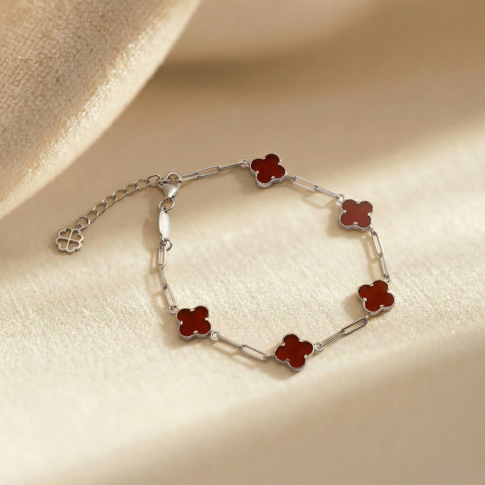 Lắc tay mặt cỏ 4 lá đính đá BN JEWELRY |5 charm 8.0 ly