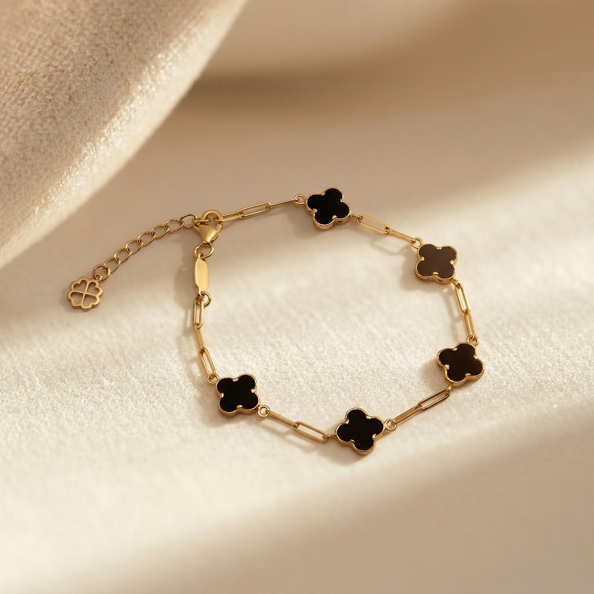 Lắc tay mặt cỏ 4 lá đính đá BN JEWELRY |5 charm 8.0 ly