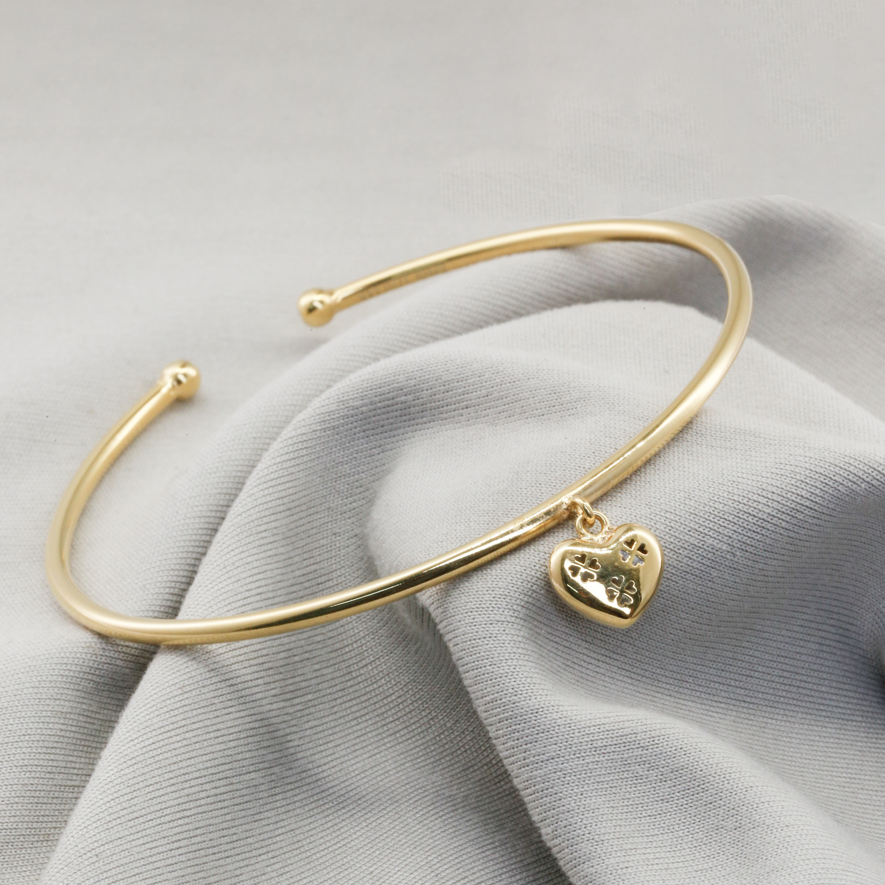 Vòng tay Gold Filled 14K thiết kế hở đính charm tim đỏ BN JEWELRY - VKY1834_E