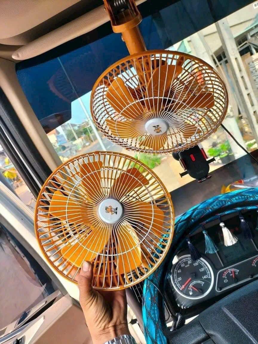 Quạt có lồng sắt cao cấp kẹp bình ắc quy (quạt vàng)