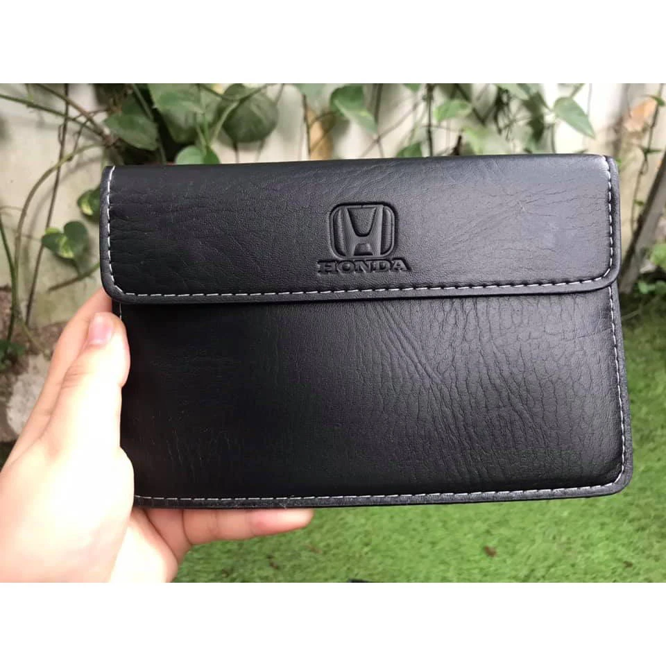 Ví da đựng giấy tờ có logo xe Đen