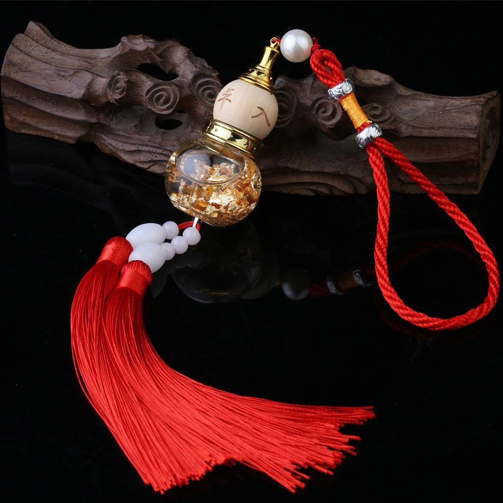 Khánh hồ lô pha lê dát vàng