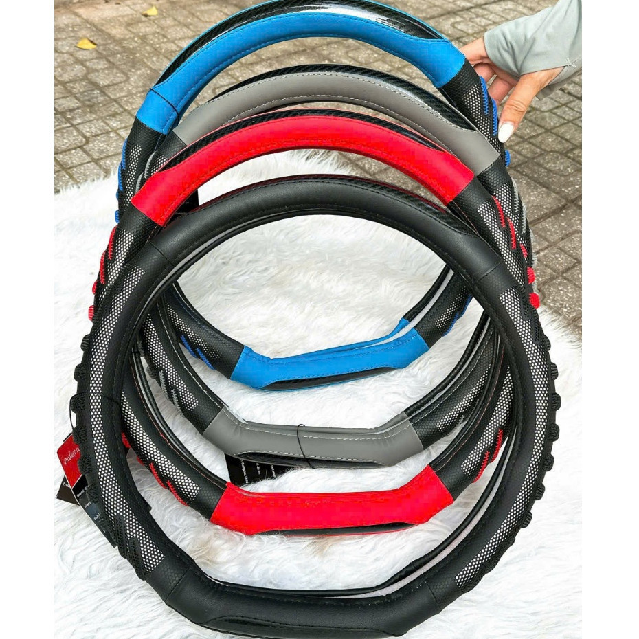 Bọc Vô Lăng da luxury vân carbon Dcut 34