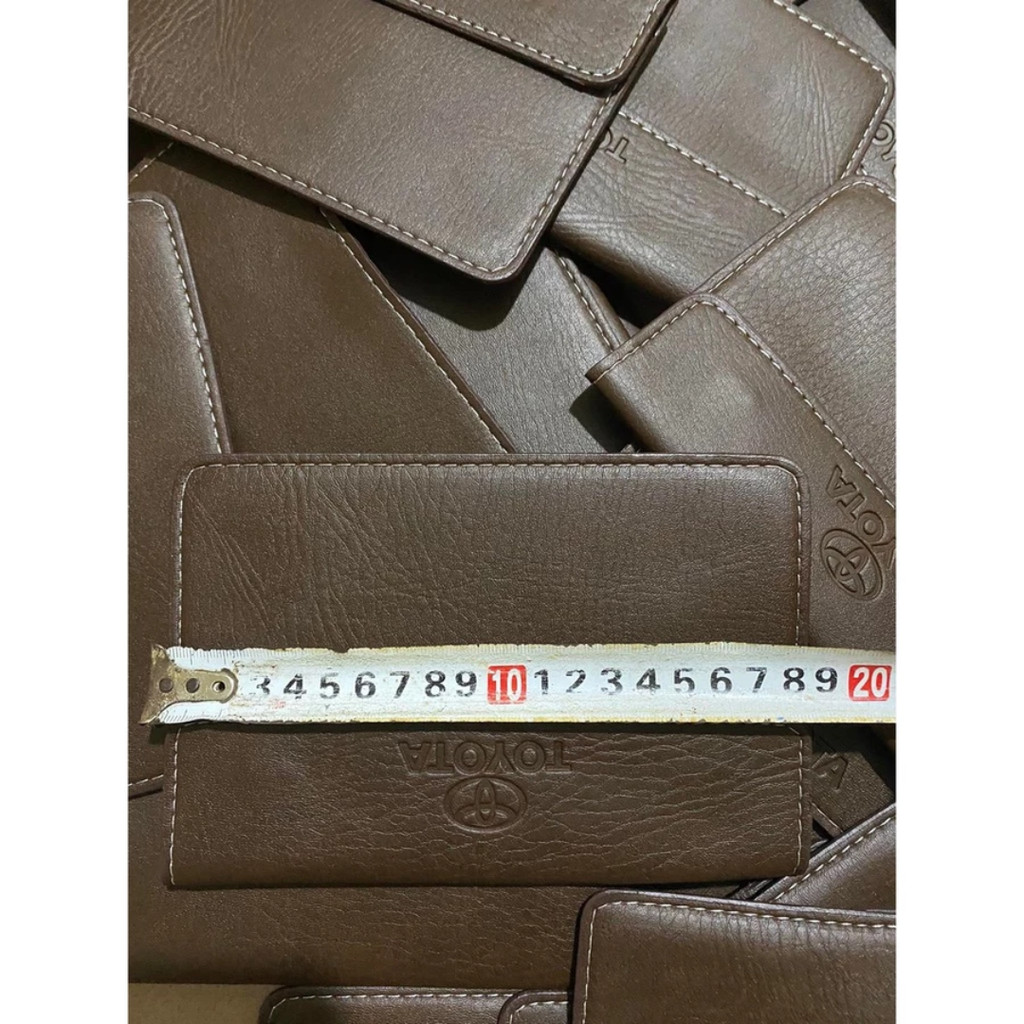 Ví da đựng giấy tờ có logo xe nâu