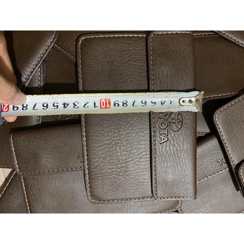 Ví da đựng giấy tờ có logo xe nâu