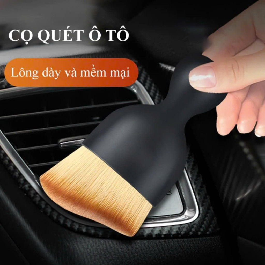 Chổi dọn vệ sinh mini trên ô tô