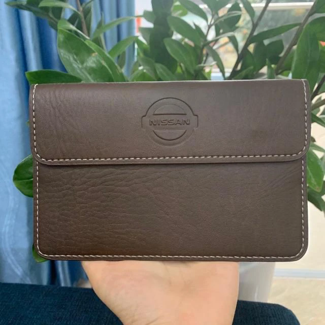 Ví da đựng giấy tờ có logo xe nâu