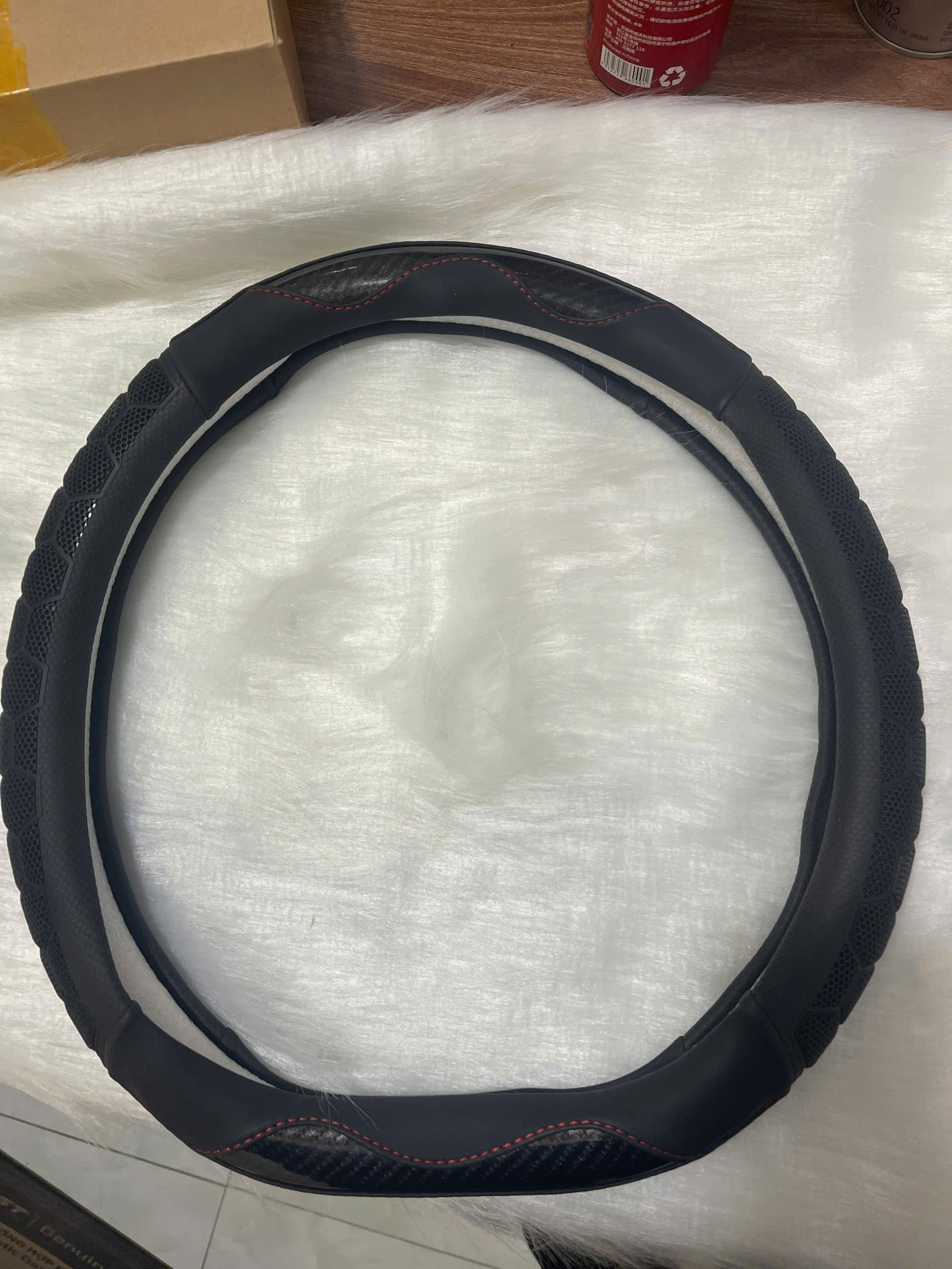 Bọc vô lăng Lưới Carbon Tổ Ong Cao Cấp tròn 38