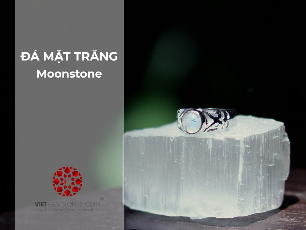 Đá Mặt Trăng – Vẻ Đẹp Huyền Bí Từ Vũ Trụ