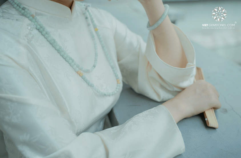 Tìm hiểu thêm về Jadeite