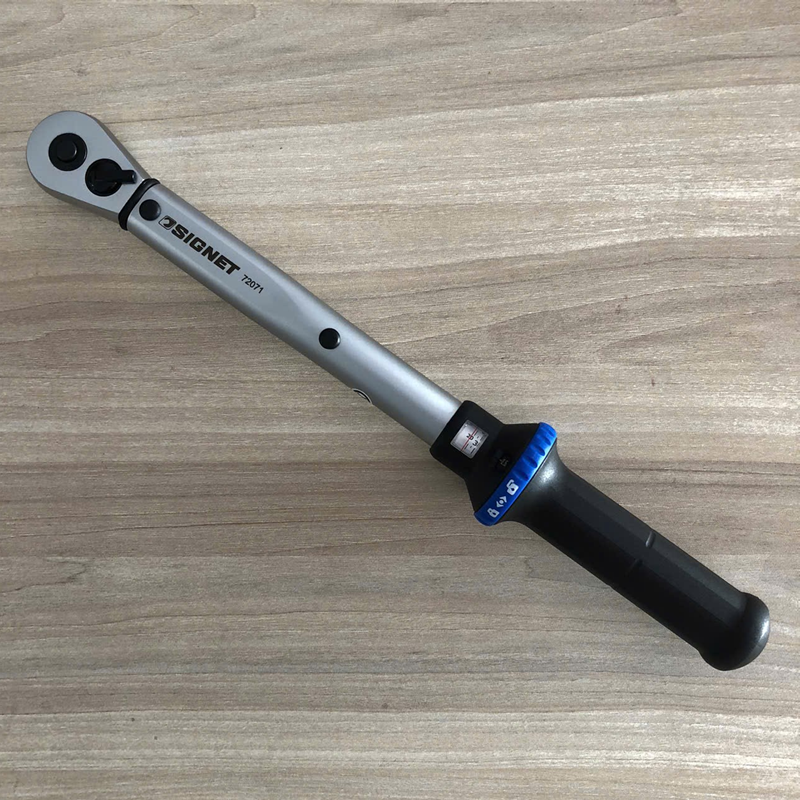 Cần siết lực 3/8" dải đo 20-100Nm SIGNET 72071