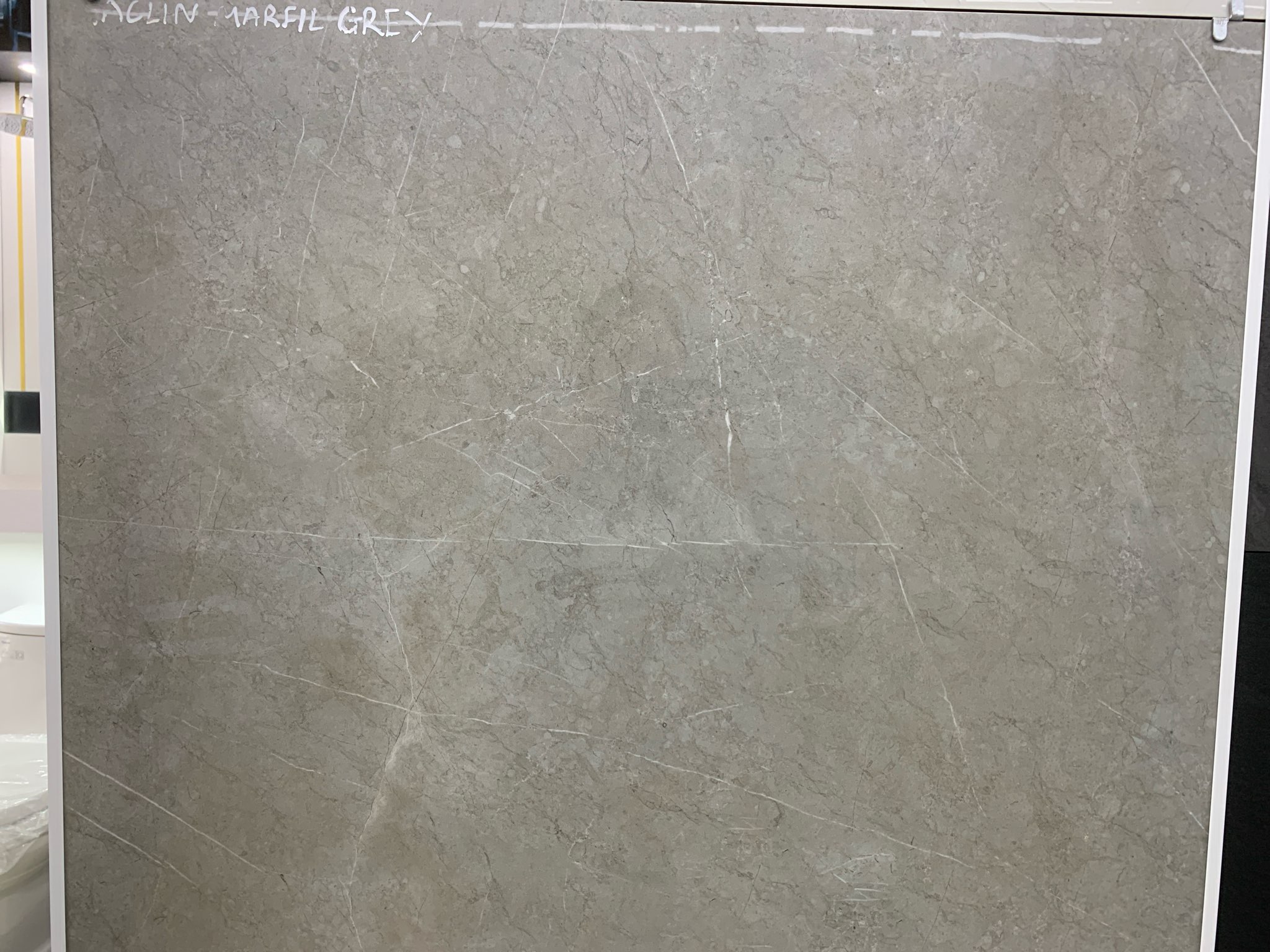 Gạch ấn độ 80x80 MACLIN MARFIL GREY