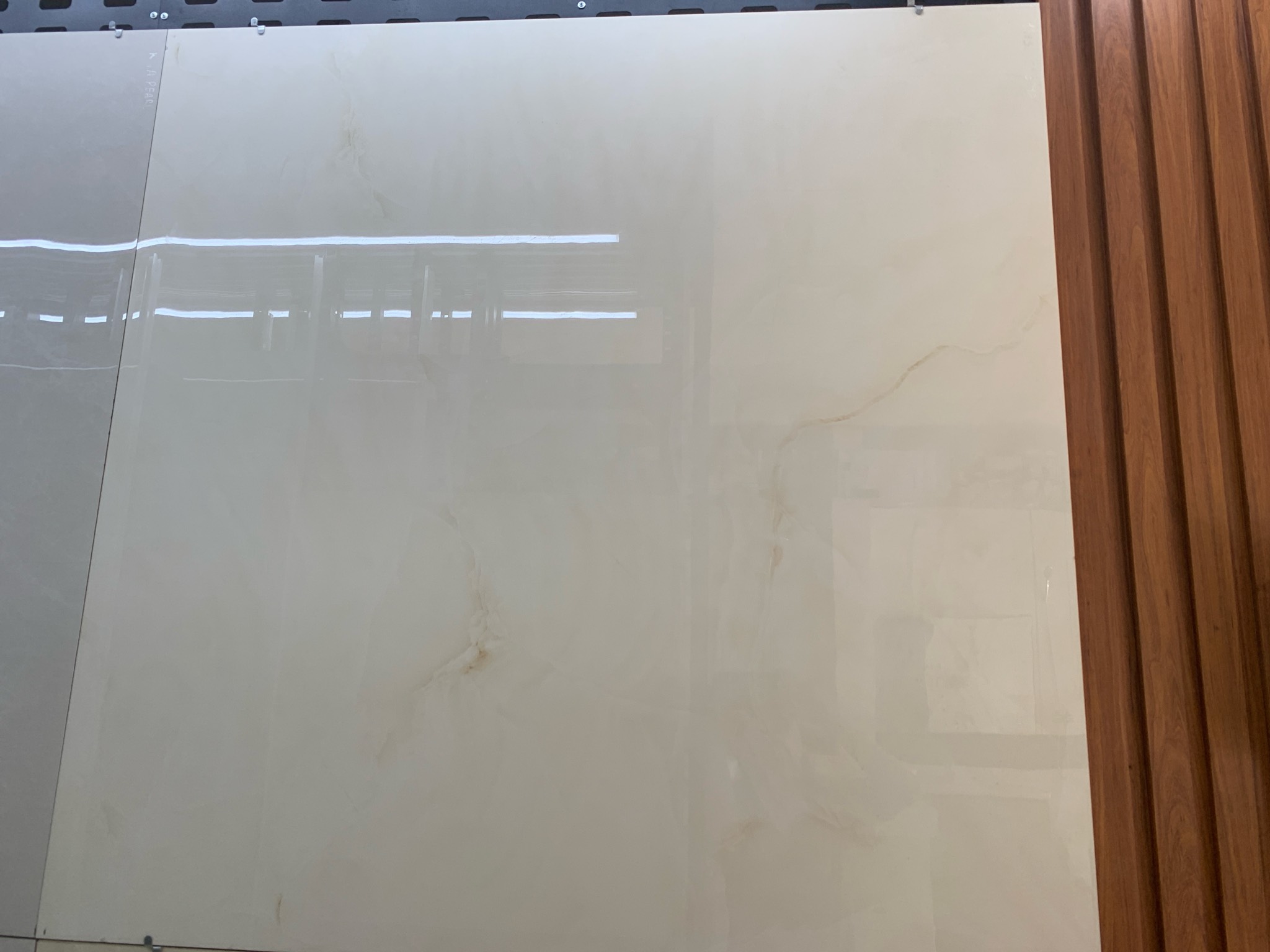 Gạch ấn độ 120x120 1013 CREMA WHITE BODY (xương trắng)