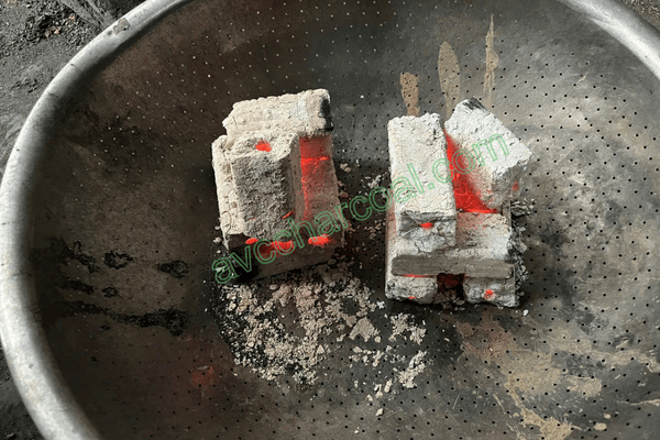 A Complete Guide to Choosing the Best Charcoal for Shisha Lounges