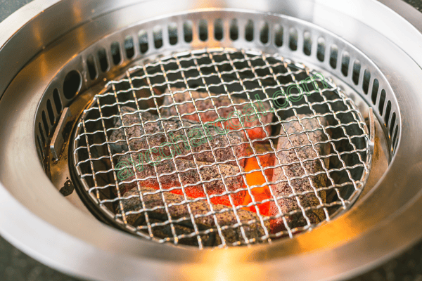 The Chef's Choice: Best Charcoal Types for Yakiniku, Yakitori, and Premium Japanese BBQ