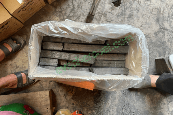 How Charcoal Packaging Impacts Retail Sales and Customer Experience