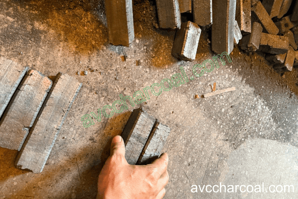 Navigating UAE Charcoal Imports: Essential Requirements, Certification, and HS Codes