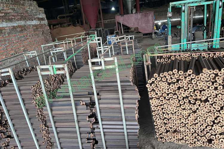 avc factory storage packed bbq smokeless clean sawdust briquette charcoal boxes for export