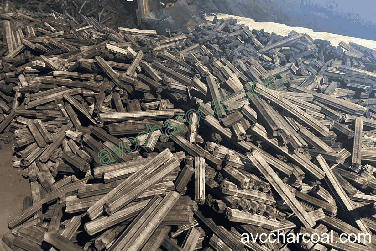 Export wood square shape sawdust briquette charcoal from manufacturer in Viet Nam BBQ smokeless low ash and long burning time cheap price importing