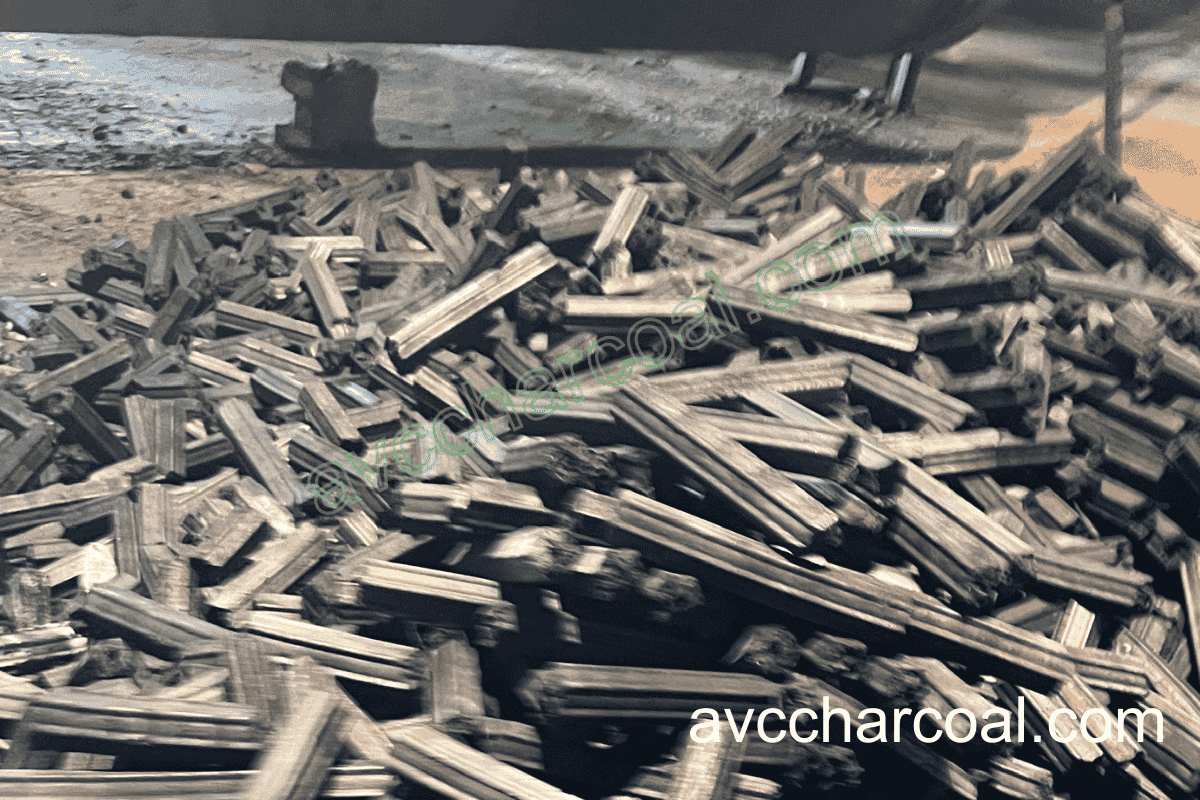 Hexagonal and square briquette charcoal preferred in Greece for BBQ and restaurants