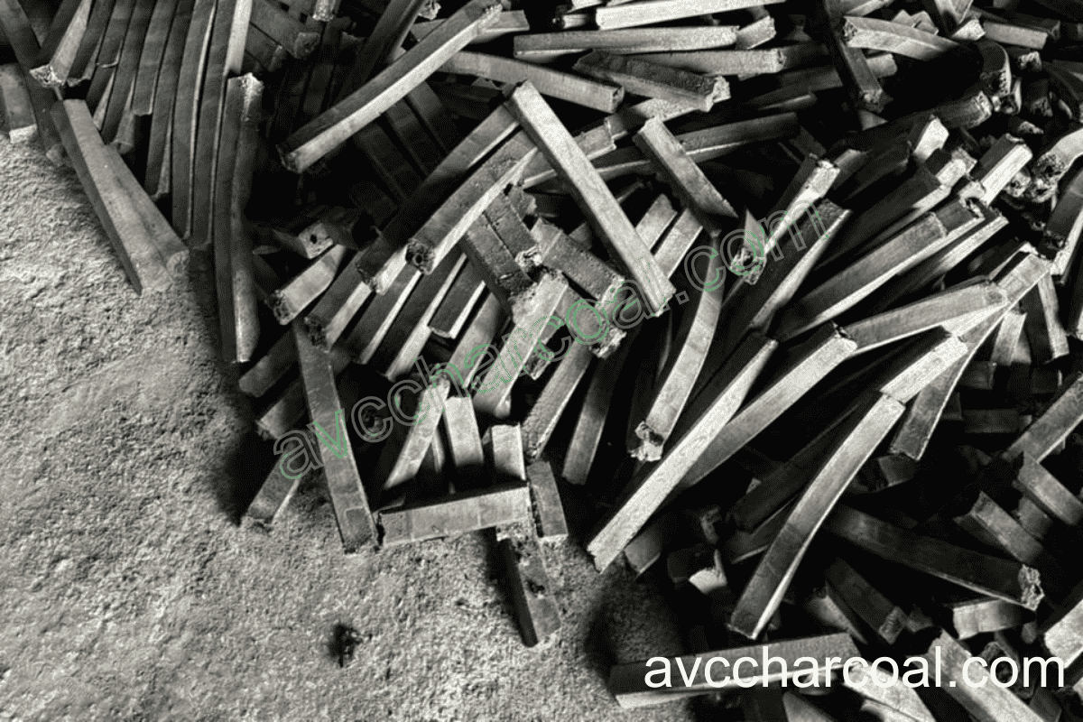 Vietnamese sawdust briquette charcoal prepared for export to the Turkish market