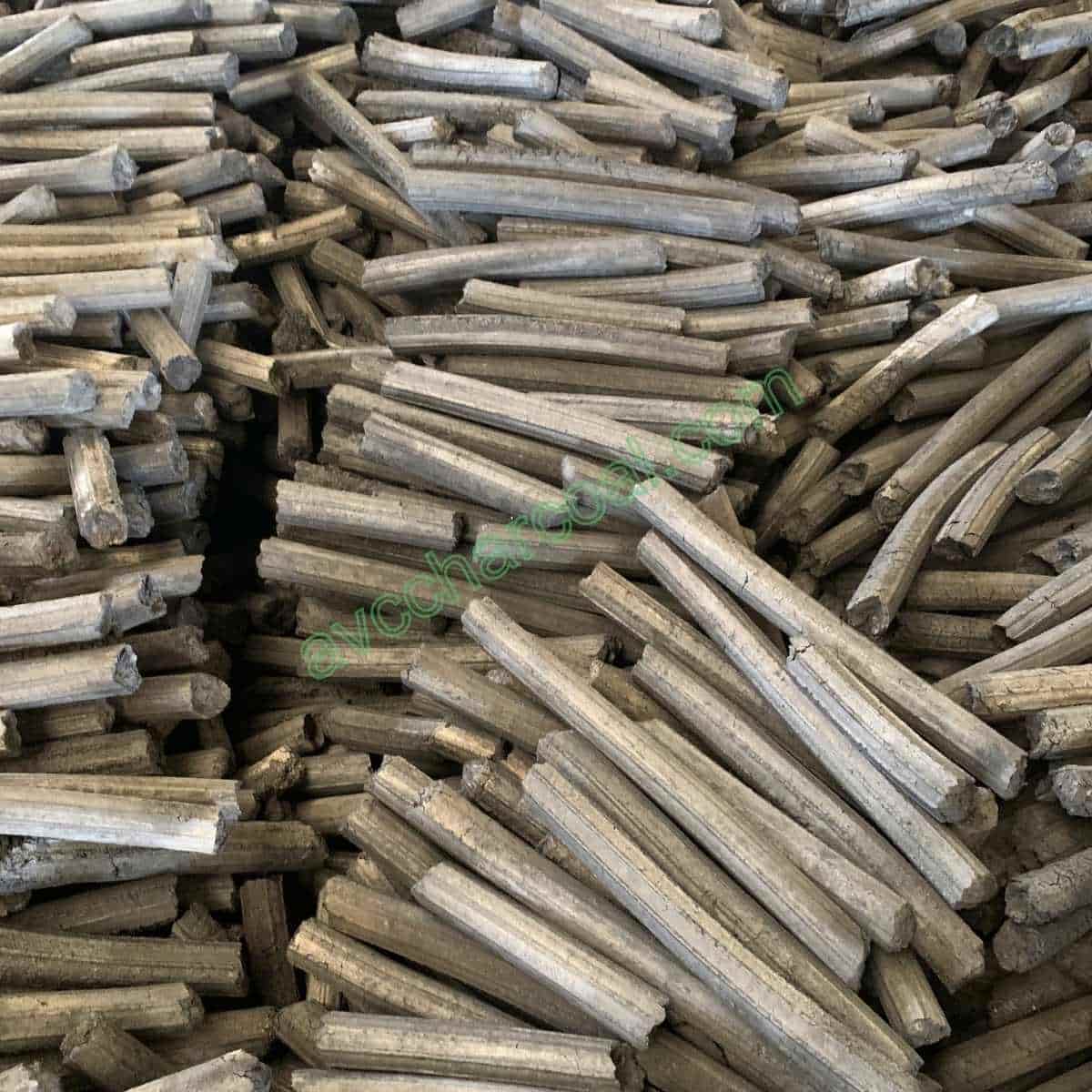 Round Solid Sawdust Charcoal