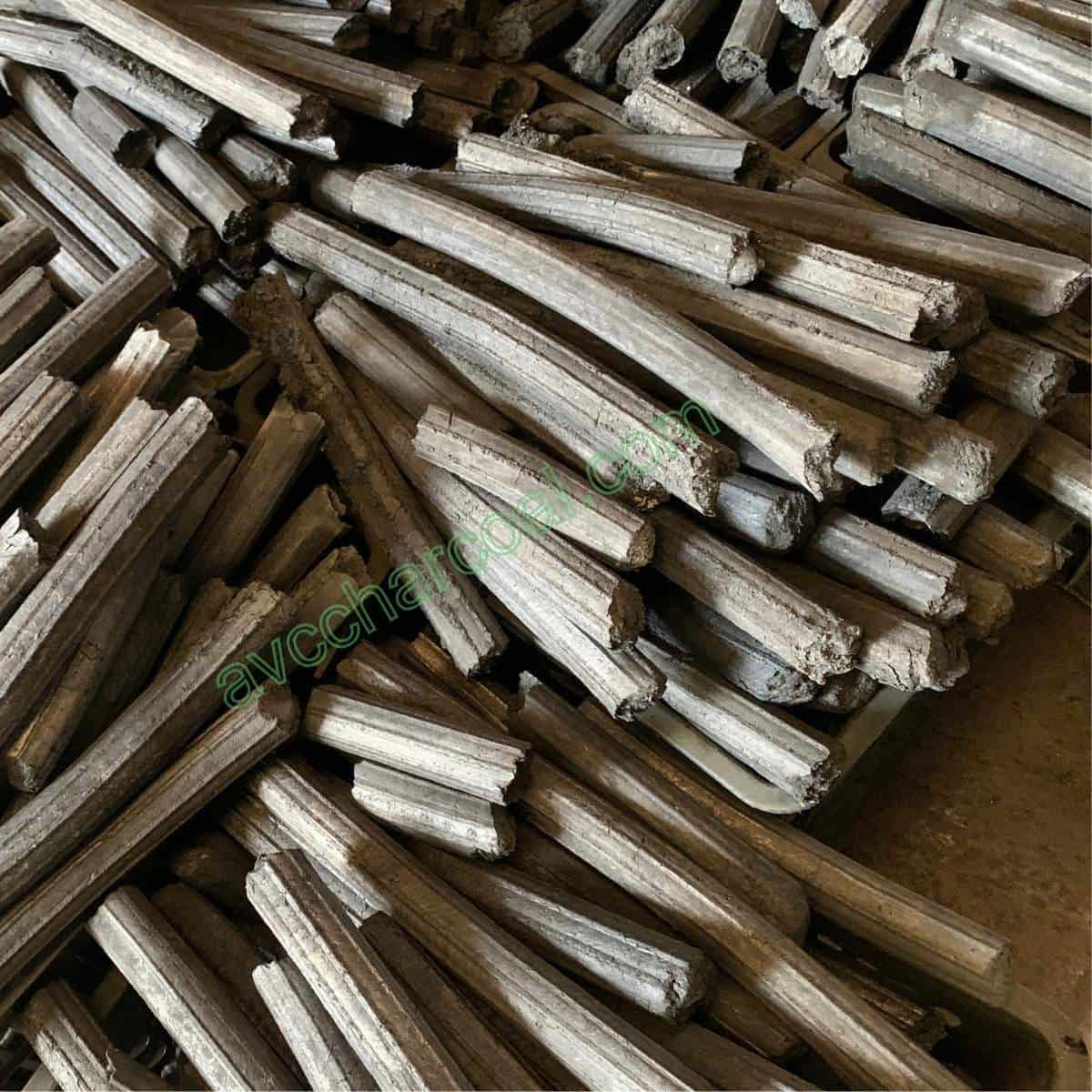 Round Solid Sawdust Charcoal