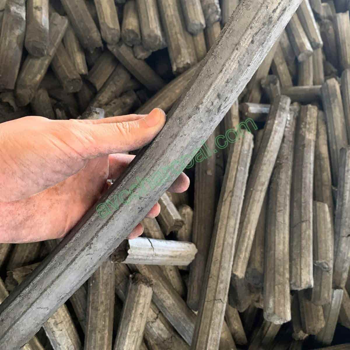 Round Solid Sawdust Charcoal
