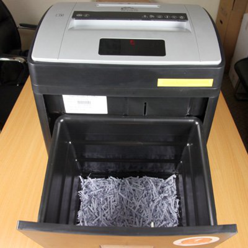 Máy hủy tài liệu Silicon PS-915LCD