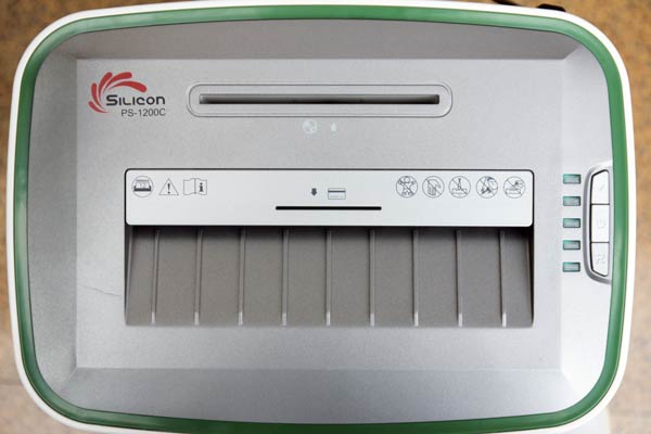 Máy hủy tài liệu Silicon PS-1200C