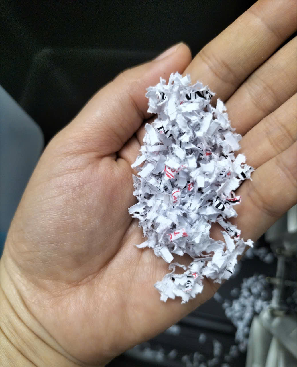 Máy hủy tài liệu Magitech DM-220M