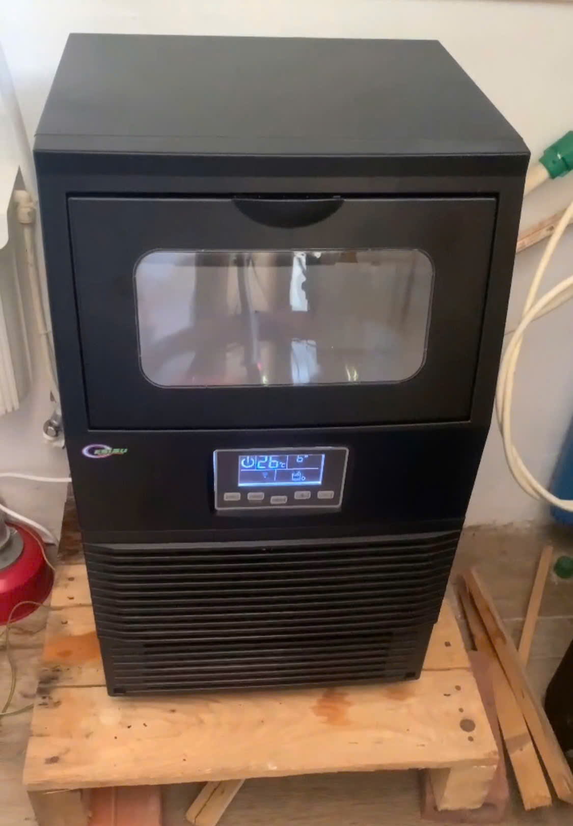 Máy làm đá viên Ebisu HZB-40 ( 40kg / ngày , chức năng dùng cho nước máy hoặc qua máy lọc nước )