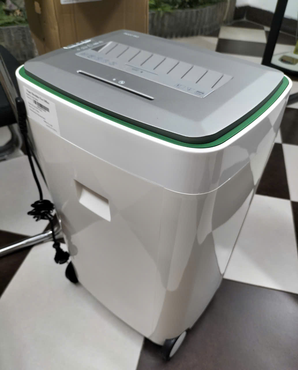 Máy hủy tài liệu Magitech DM-220M