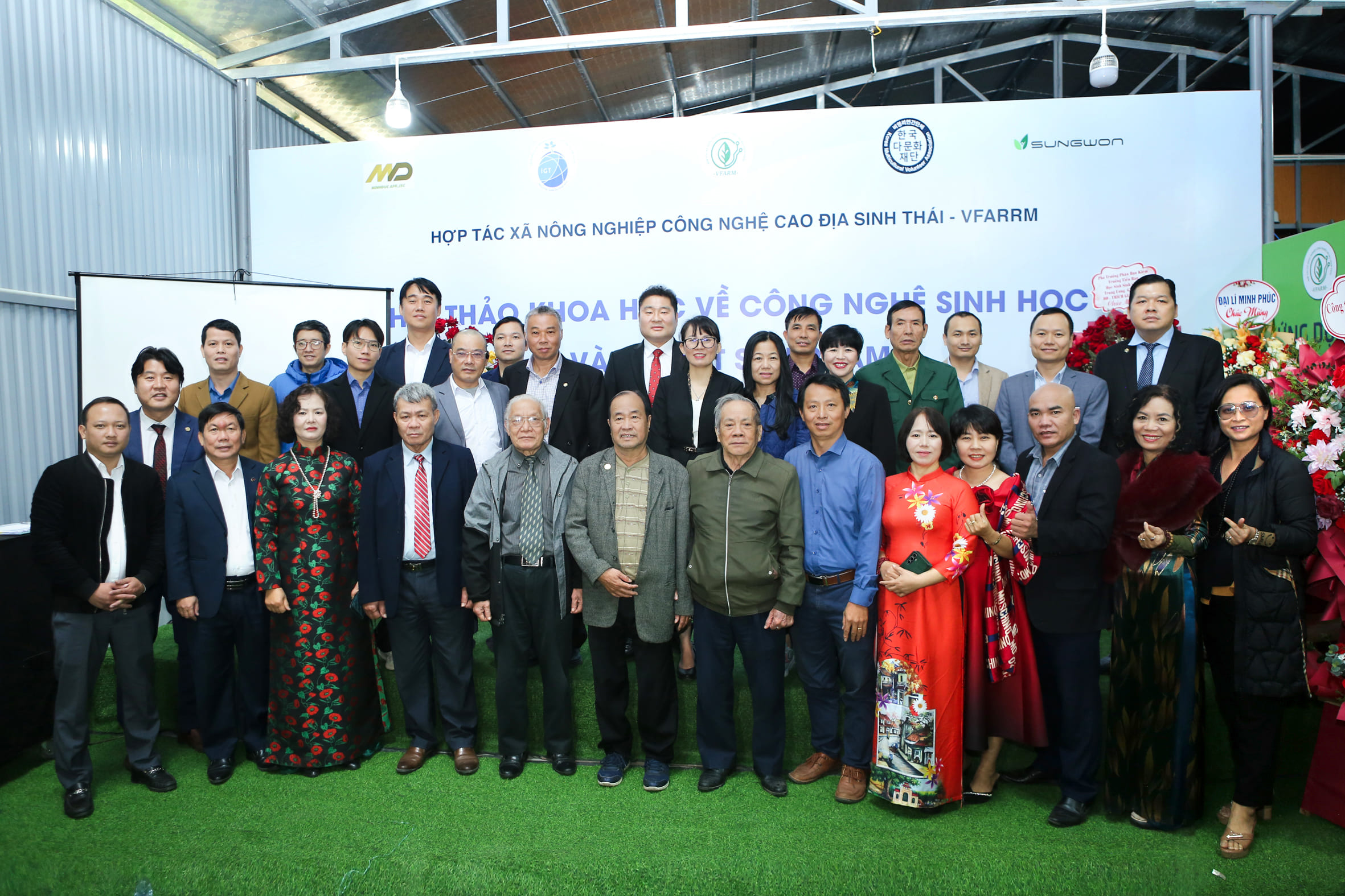CHẾ PHẨM SINH HỌC SUNGWON - VFARM, GIẢI PHÁP TOÀN DIỆN CHO CÂY TRỒNG, VẬT NUÔI VÀ MÔI TRƯỜNG