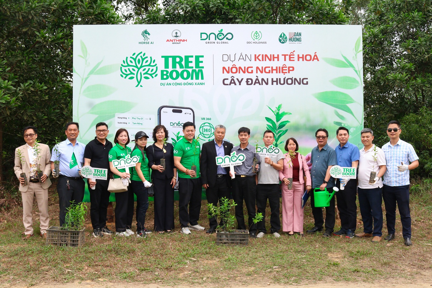 VFARM, VITAD THAM GIA “ TẾT TRỒNG CÂY” CÙNG DNCC GLOBAL