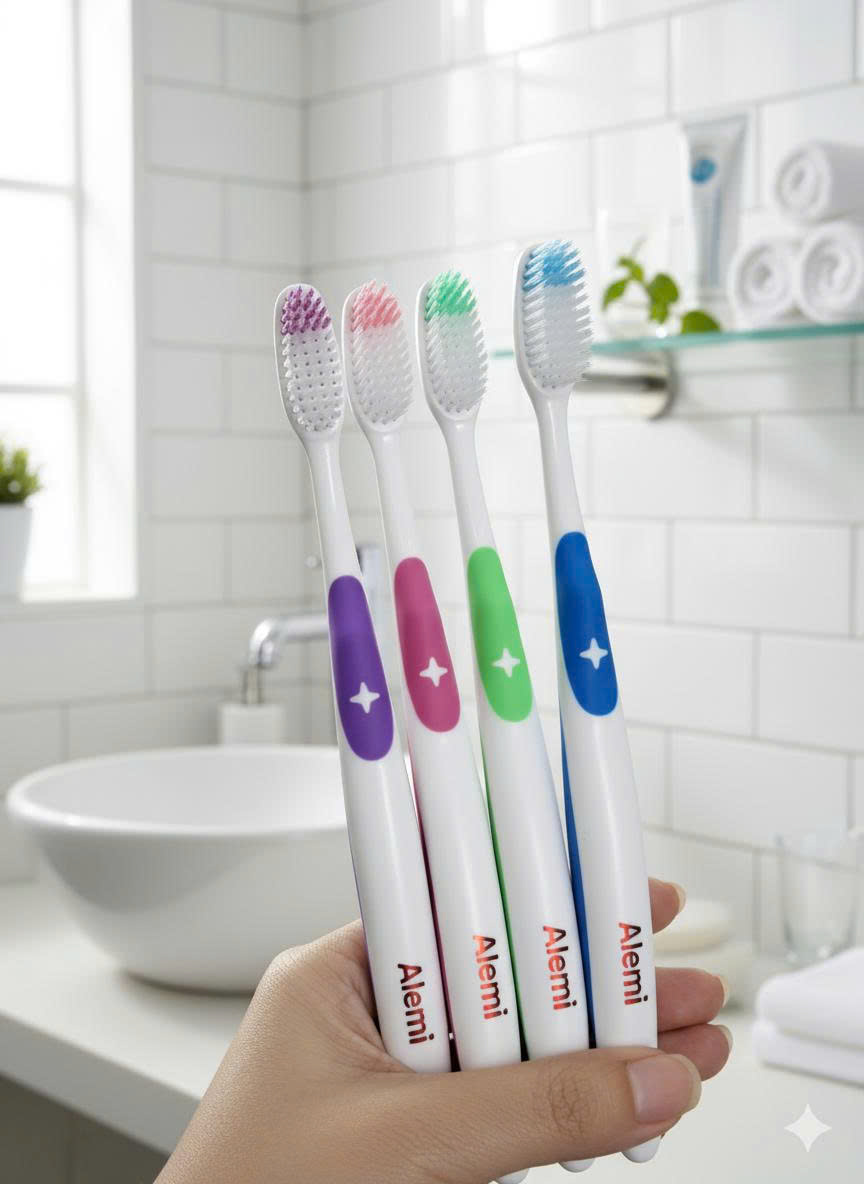 Bàn Chải Đánh Răng HT8055 VỈ TRẮNG - Hộp 50 cây - TOOTHBRUSH