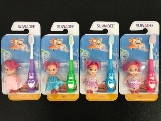 Bàn Chải Đánh Răng HT8019 - Hộp 12 cây - TOOTHBRUSH (Kèm Búp Bê) - 8936140450035