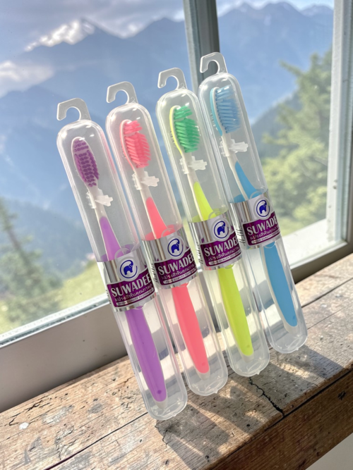 Bàn Chải Đánh Răng SUWADEE HT8016 - 50 MÓC - TOOTHBRUSH